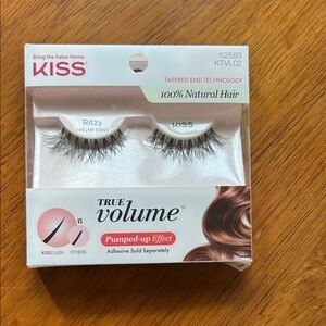 KISS Ritzy Natural Black Eyelashes
